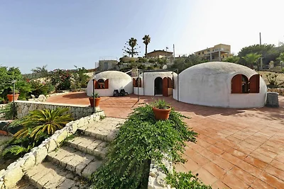 Casa vacanze con piscina privata al Plemmirio