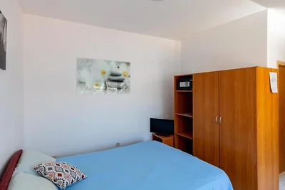Villa Valjalo - Comfort Studio Apartment with...