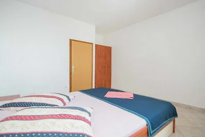 Apartments Neva- One Bedroom Apartment