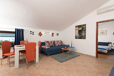 Stylish Lovran Sea View Apartments - One Bedr...