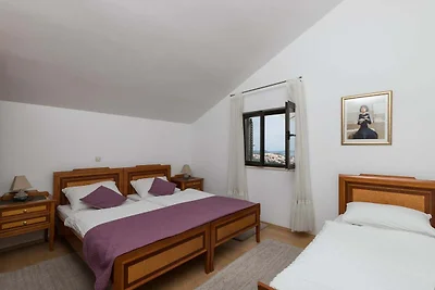 Guest House Kono - Two-Bedroom Apartment with...