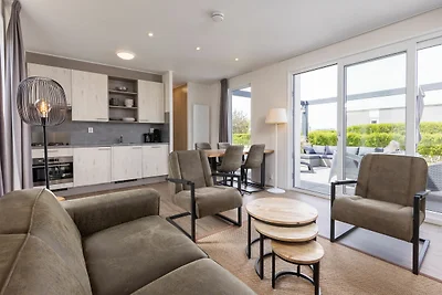 Moderne Lodge, zwei Badezimmer, 1 km vom Stra...