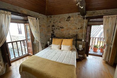 Traditionelles Ferienhaus mit Terrasse in Rib...