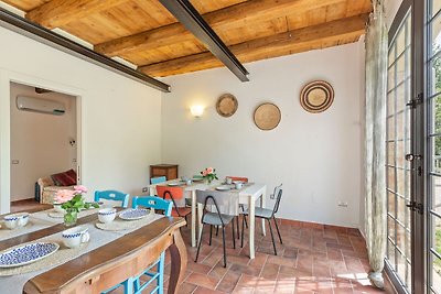 Ruime cottage in Le Marche met een zwembad