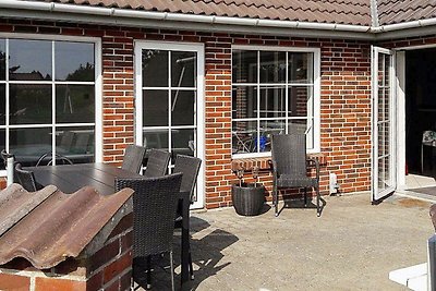 Modernes Ferienhaus in Harboore mit Whirlpool