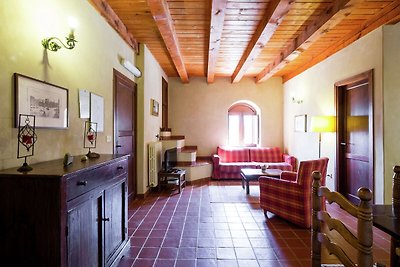 Gemütliches Bauernhaus in Ciolino mit Jacuzzi