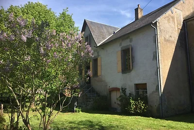 Helles Ferienhaus in der Gascogne mit Garten