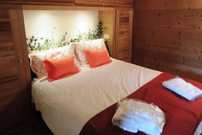 Chalet in Les Gets mit Bergblick