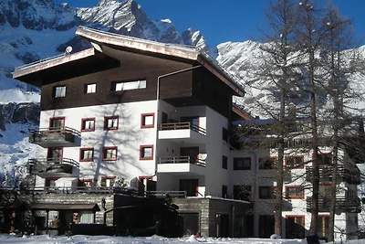 Appartamento contemporaneo vicino alla Ski...