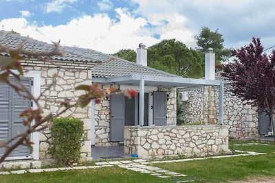 Villa vicino al mare ad Agrilia