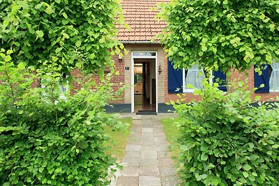 Vrijstaand vakantiehuis met omheinde tuin