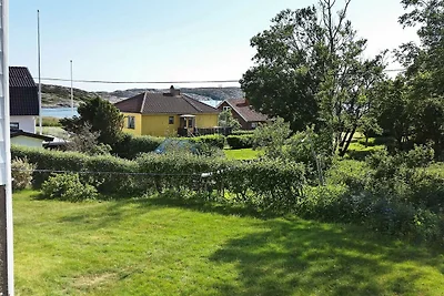 4 Personen Ferienhaus in HÄLLEVIKSSTRAND