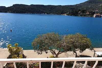 Villa Malfi-Studio Apartment with Balcony and...