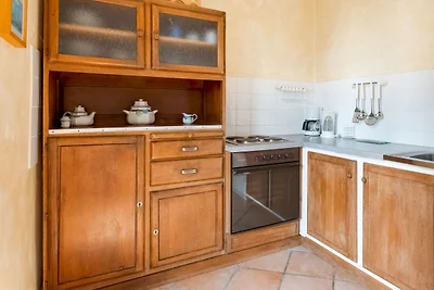 Wohnung in Lozen mit herrlichem Meerblick.