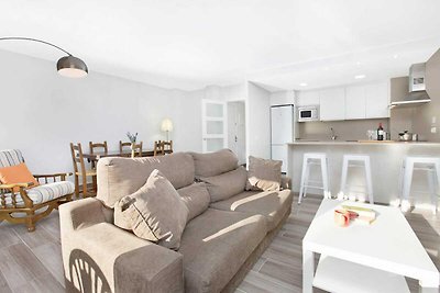 Apartment mit Gemeinschaftspool für 4...