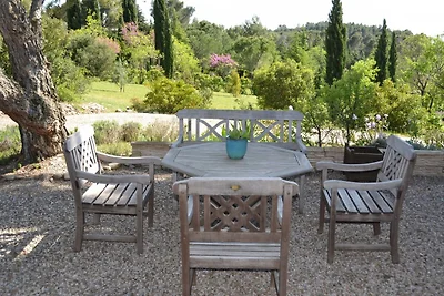 Moderne Villa mit privatem Pool in Cesseras