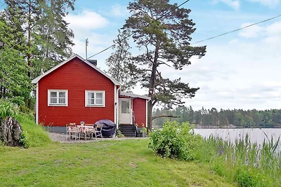 5 persone case ad ÅKERSBERGA