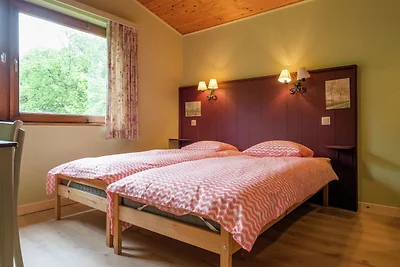 Rustikaler Rückzugsort in Houvegné