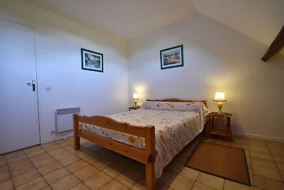 Ruhiges Ferienhaus mit beheiztem Pool