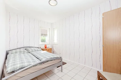 Ferienwohnung in Densberg mit Terrasse