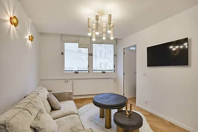 Apartment Rue de Rennes/Saint germain des...