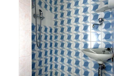Terraced house with communal pool