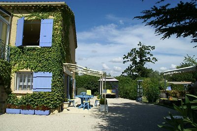 Bellissima villa con piscina a Piolenc