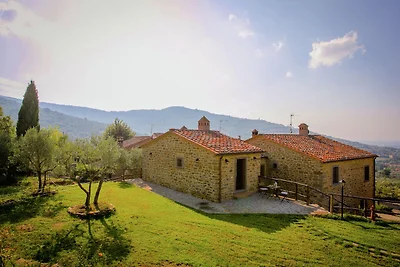 Lussuosa villa con piscina a Cortona