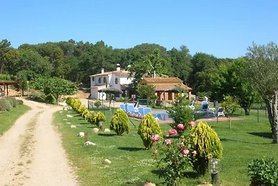 Belvilla di OYO Can Rajoler