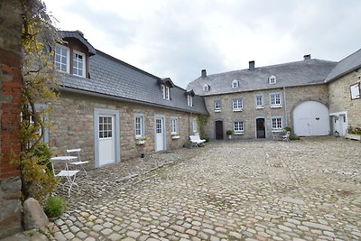 Mittelalterliches Bauernhaus mit privatem...