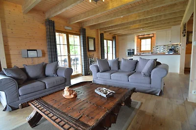 Schönes Chalet mit Whirlpool und Sauna in...