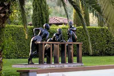 Weingut-Villa in den Hügeln von Lucca