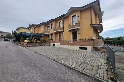 Cozy apartment at the center of Acquaviva-SI