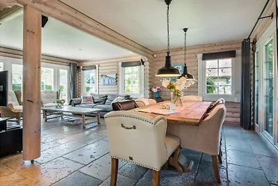 Villa mit 2 Schlafzimmer