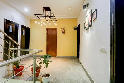 Stadthaus Sushant Lok Phase 1 Hotel Neven