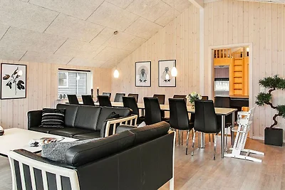 12 Personen Ferienhaus in Hasselberg