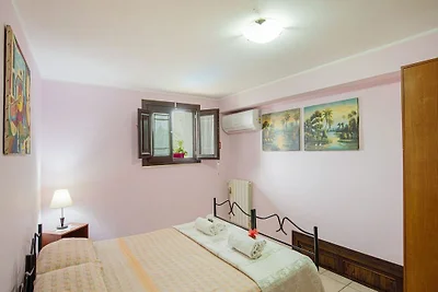 Villa in Floridia mit Meeresstrand