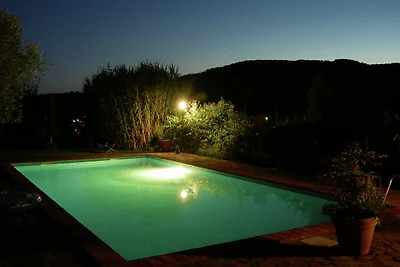 Bella casa colonica con piscina