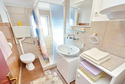 Apartments Roksandić - Three Bedroom...