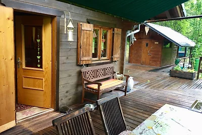 Chalet confortable avec sauna privé à...