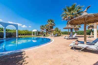 Casa di campagna con piscina e animali...