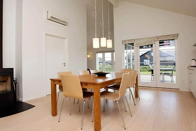 8 Personen Ferienhaus in Nysted