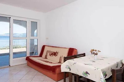 Spacious and Cozy Seafront Apartments - Two B...