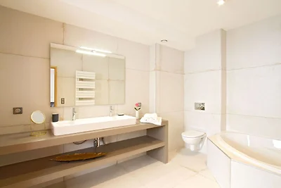 Wohnung mit Jacuzzi in Huez Village