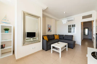 Strandhuis in Las Palmas met zeezicht