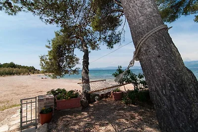 Schöne Villa am Strand mit privatem Pool