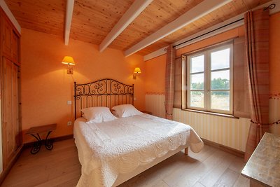 Gemütliches Ferienhaus in Vitry-aux-Loges nah...