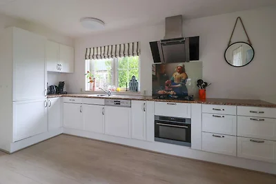 Deluxe-Strandvilla mit Garten