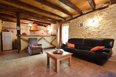 Gemütliches Ferienhaus mit Pool in...