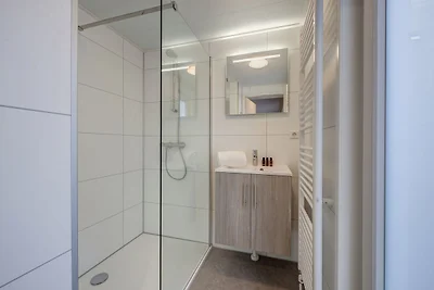 Chalet moderno con lavastoviglie, non lontano...